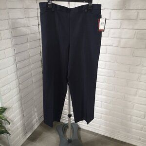 NWT Tradition Ladies Size 16 Petite Navy Stretch Pull On Style Pants